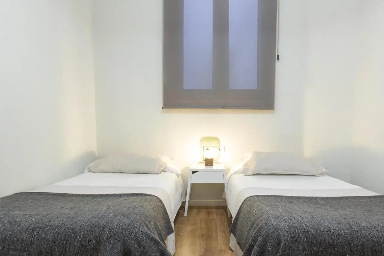 Friendly Rentals Ramblas Boqueria Barcelone